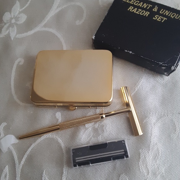 Travel Gold Plated Shaver Razor w Compact & Mirror  NEW - Picture 3 of 10